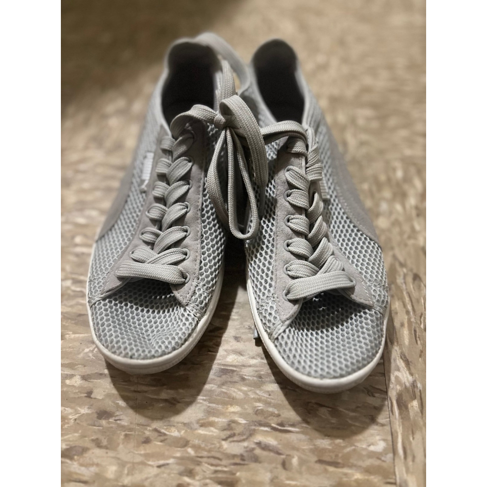 Puma - Picture 2 of 7